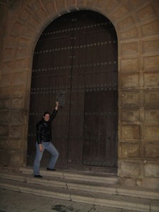 A door for giants!